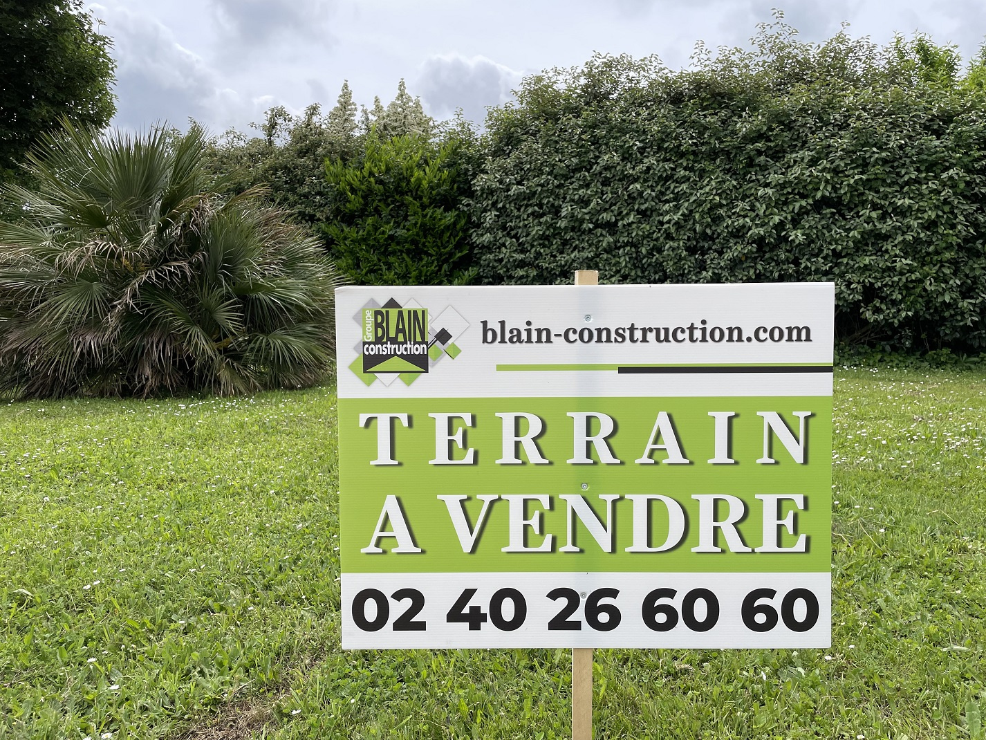 Terrain  - 385m²